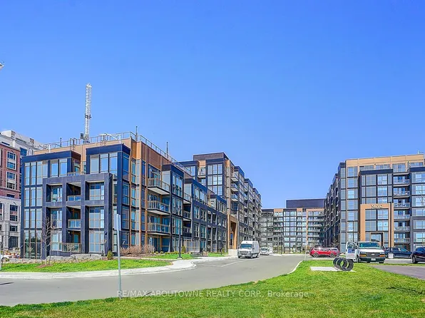 2333 Khalsa Gate, Oakville, ON