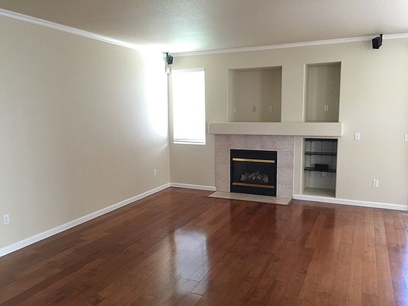 3rd image of 2783 Mallard Way