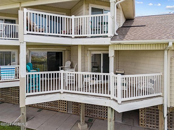 3rd image of 122 SE 58th Street Apt 103