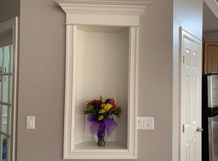 50 Timber Cove Ct, East Amherst, NY 14051