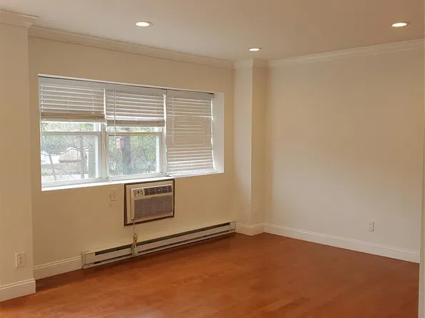 100 Pierson Miller Drive #D1, Pompton Lakes, NJ 07442