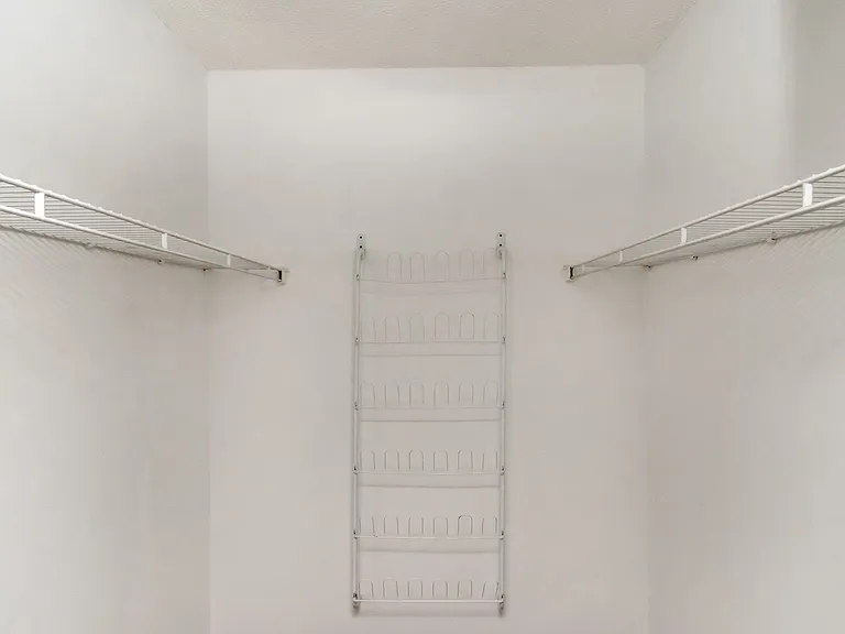 3057 Brookline Dr W — Photo 10