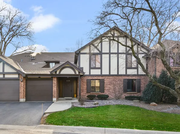 8235 Poplar Ln #4C, Palos Hills, IL 60465