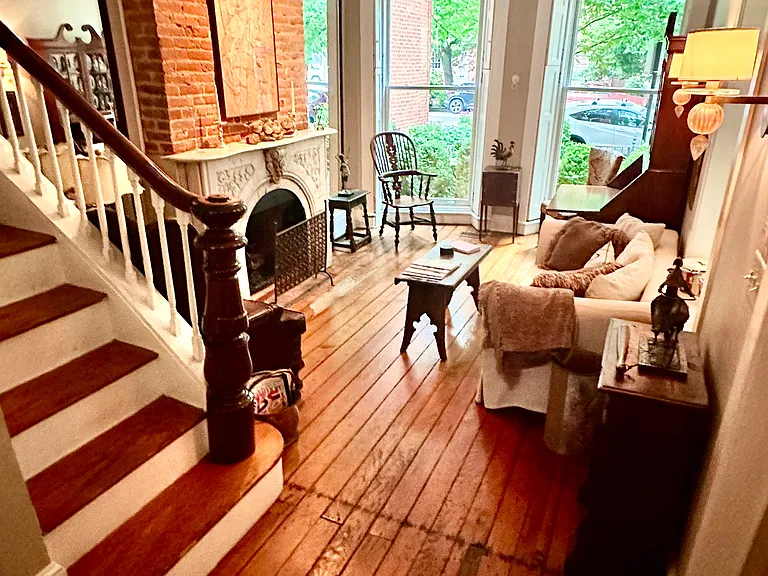 Front Entry (private from side of home)