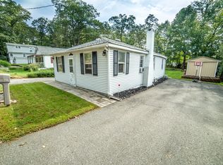 155 Monroe Trl, Hopatcong, NJ 07843