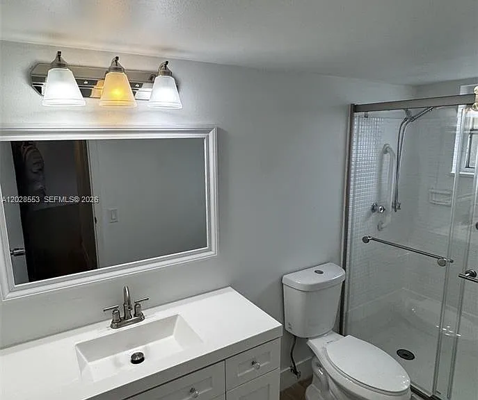 410 SE 2nd St #202 — Photo 10