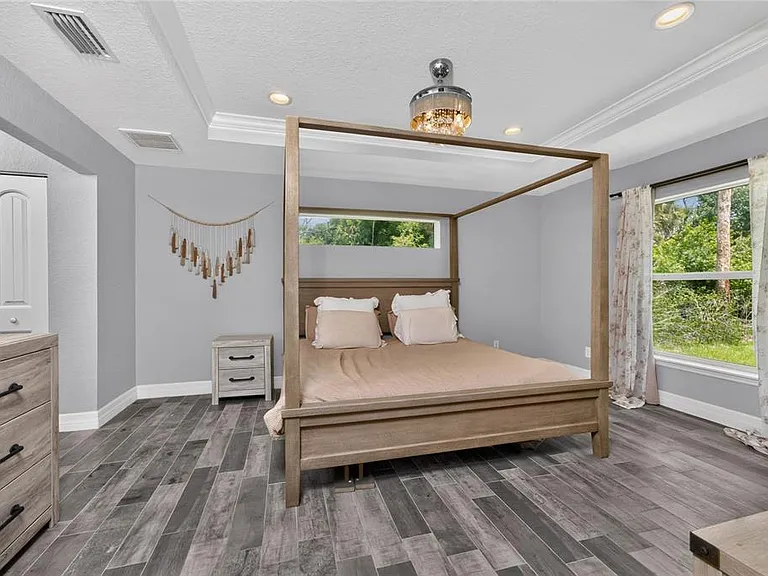 310 Albatross Rd — Photo 22