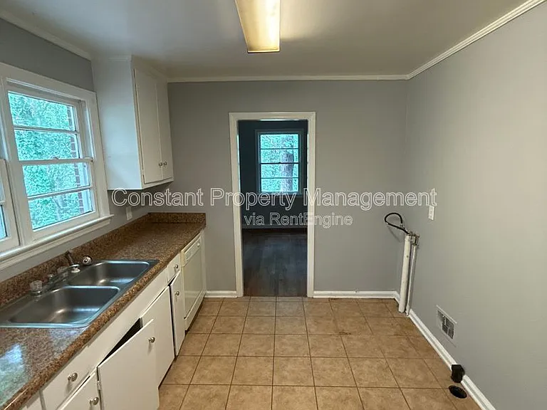 2873 Audubon Cir #2873 — Photo 7