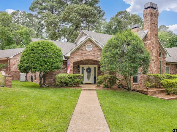 9335 Chisholm Trl, Tyler, TX 75703