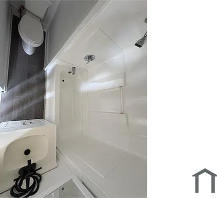 942 Franklin St #2 — Photo 6