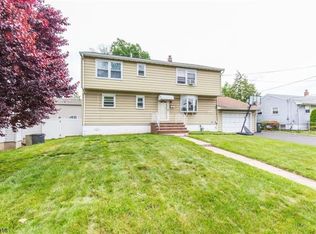 269 Old Rd, Sewaren, NJ 07077