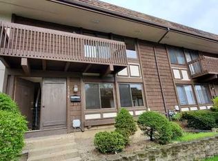 5574 Court H, Hanover Park, IL