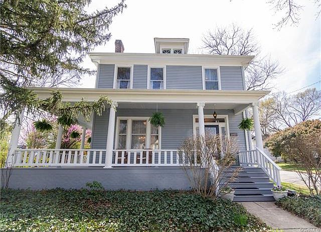 2nd image of 3156 Forest Hill Ave