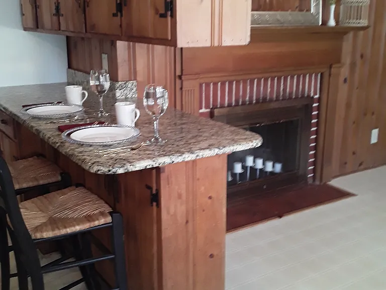 4100 Castlewood Rd — Photo 15