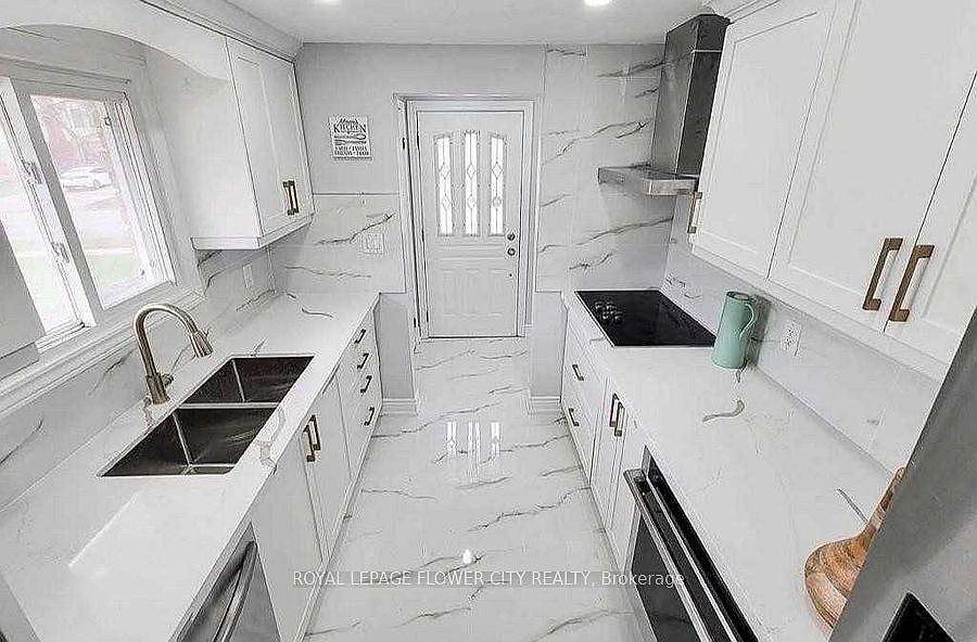1st image of 135 Keefer Rd