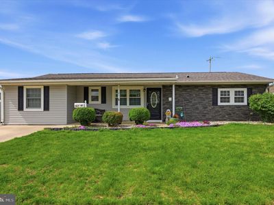 41 Lakeside Dr #W, Levittown, PA, 19054