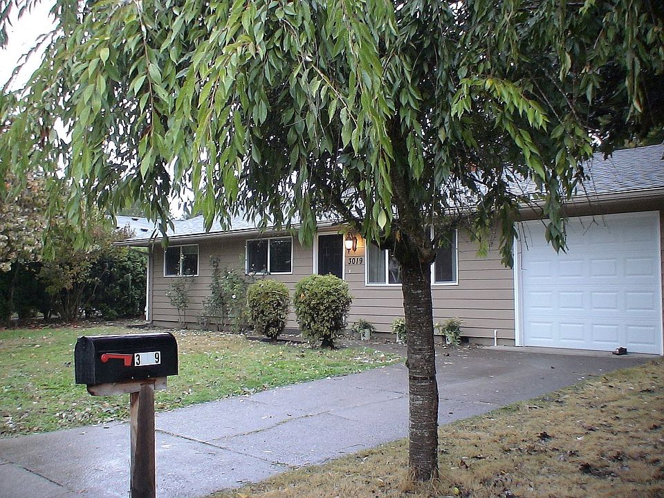 1st image of 3019 NE Littler Way