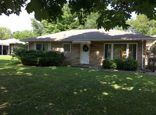 1403 Ranch Rd, Warsaw, IN 46580