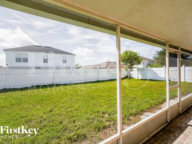873 Jarnac Dr — Photo 14