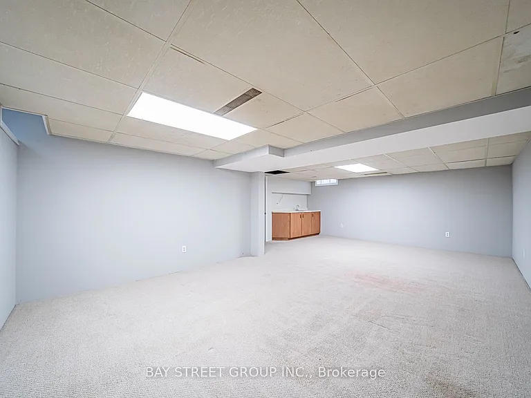 296 Killdeer St W — Photo 25