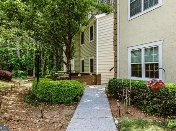 63 Hampshire Ct, Avondale Estates, GA 30002