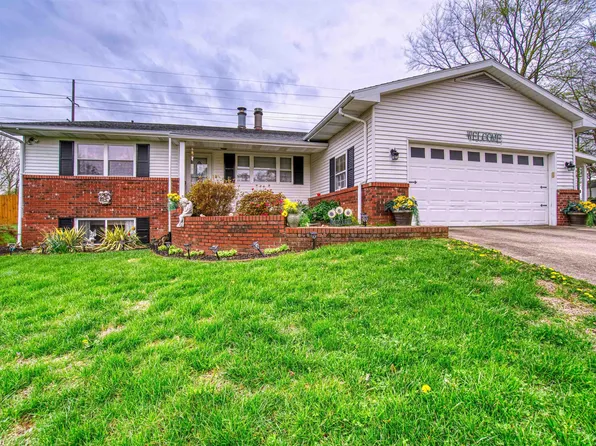 6766 Concord Dr, Newburgh, IN 47630