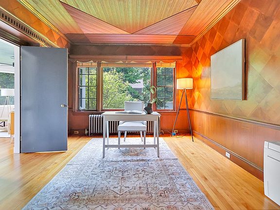 5th image of 84 Lakeview Ave
