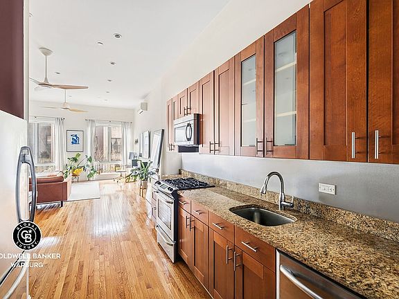 2nd image of 148 W 121st St APT 2