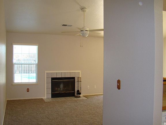 3rd image of 393 Maag Ave