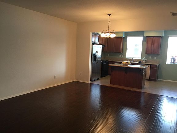 5th image of 1420 Cobblestone Ln