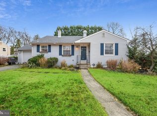 217 Covered Bridge Rd, Cherry Hill, NJ 08034