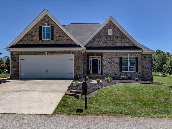2nd image of 8200 Barbelo Dr