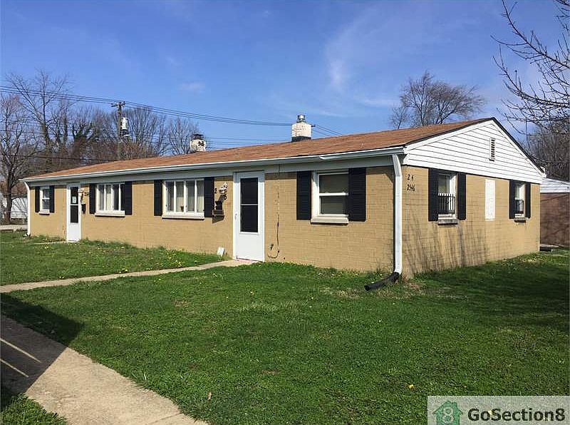 1st image of 2546 Schofield Ave