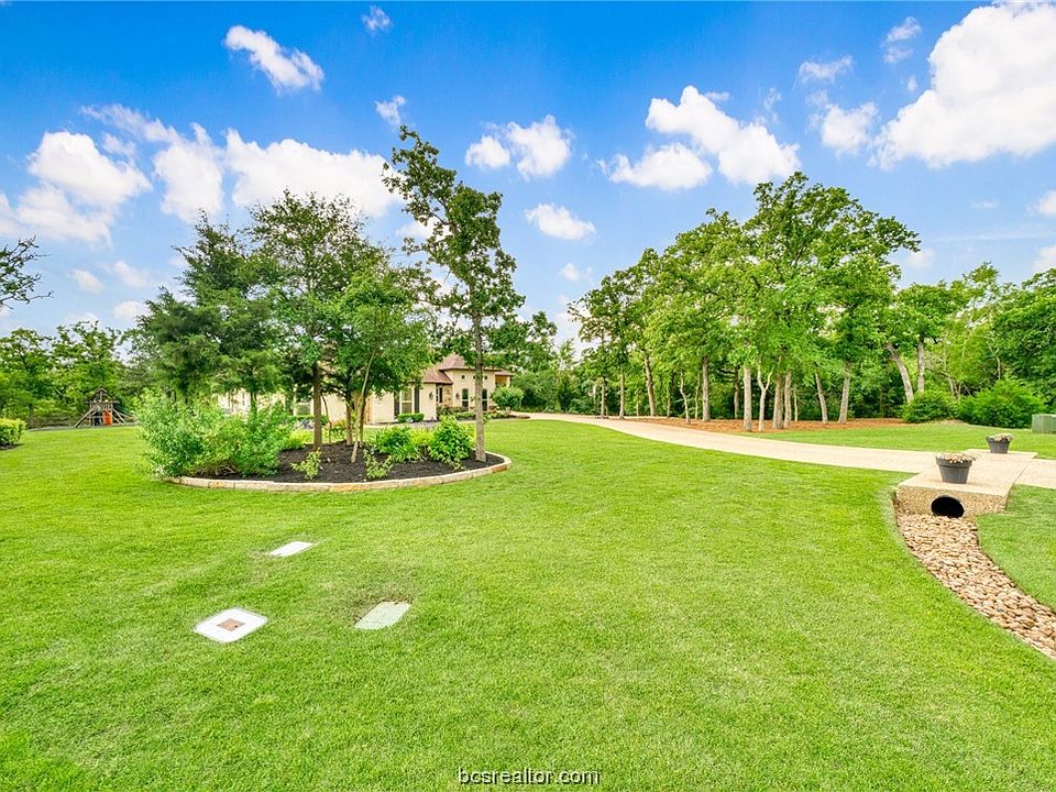 1st image of 18177 Martingale Ct