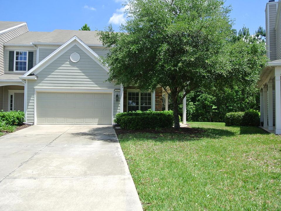 1st image of 3925 Lionheart Dr