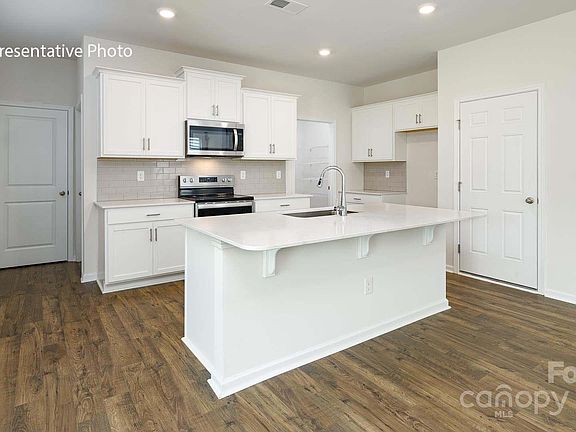 5th image of 14023 Wilson Mac Ln