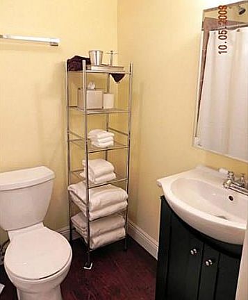 3rd image of 620 Dauphine St #1