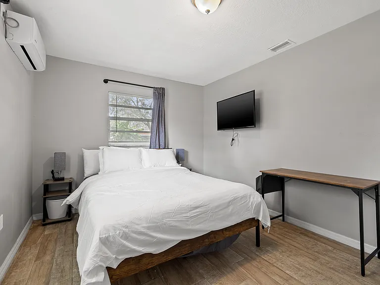 4306 E Powhatan Ave #1 — Photo 12