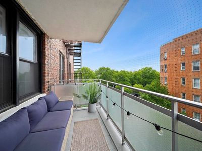 9511 Shore Rd APT 505, Brooklyn, NY, 11209