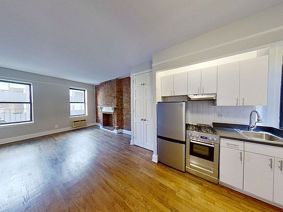 3rd image of 322 E 61st St APT 3B