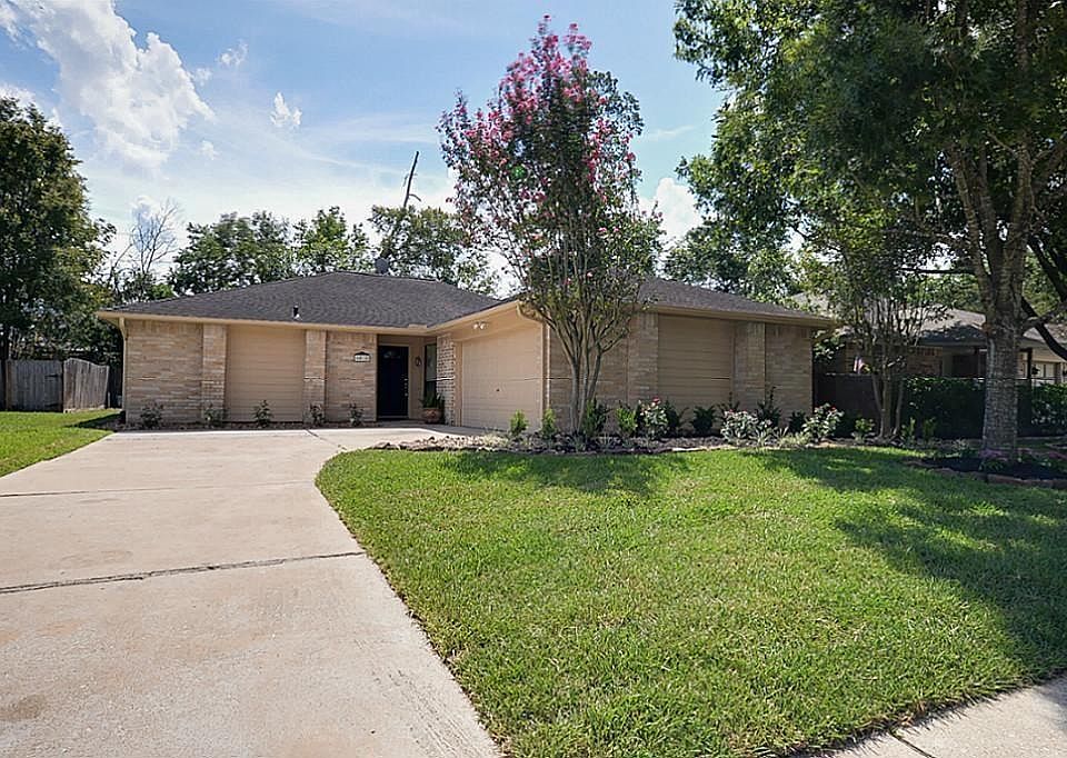 1st image of 6018 Woodmancote Dr