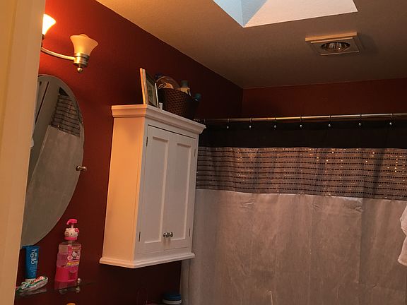 3rd image of 18316 Larch Way