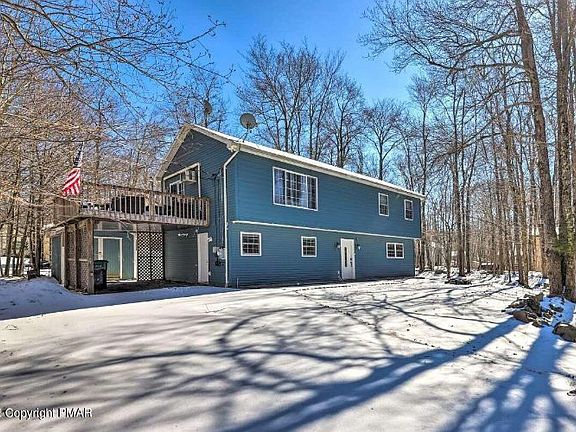 2nd image of 8963 Pheasant Ln