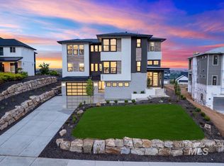 5607 E Foxgrove Dr, Boise, ID 83716