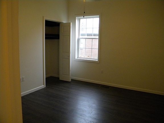 5th image of 509 Leech Ave #234