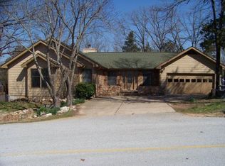 478 Tina St, Hollister, MO 65672