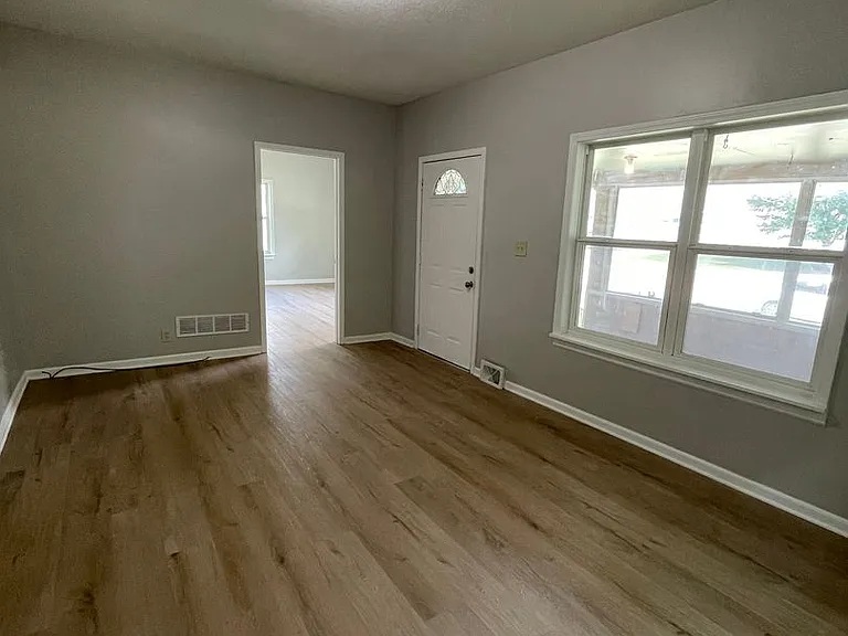 509 Congress St — Photo 6