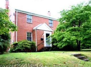 8902 Linton St, Silver Spring, MD 20901