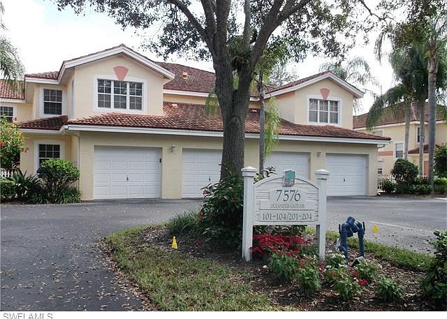 1st image of 7576 Oleander Gate Dr APT 104