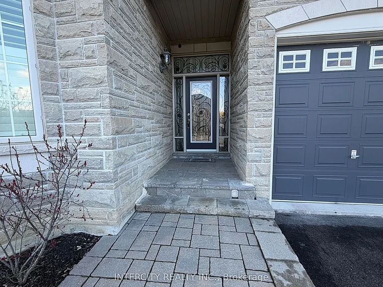 655 Davos Rd — Photo 3